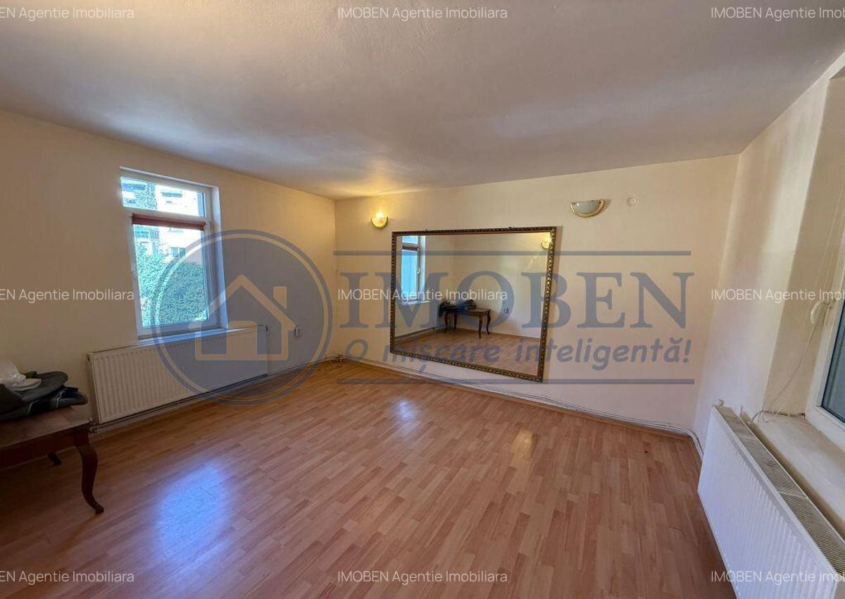 Birou / Apartament de inchiriat la casa in centru Gradin... - 2