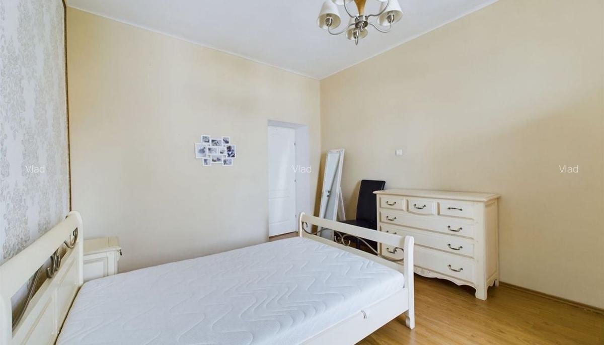 Apartament cu 3 camere zona Medicina/Bastion - 13