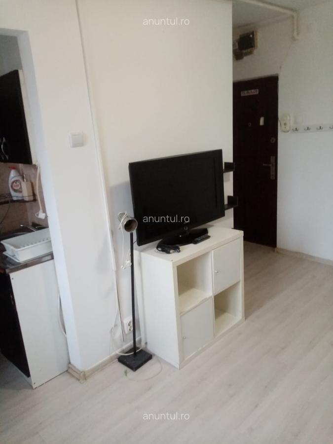 Titan, Postavarului - 2