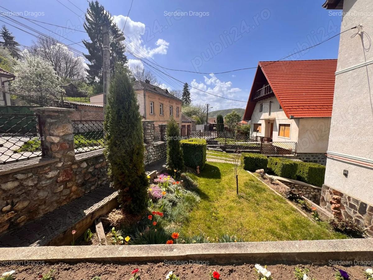Casa de vanzare in Sighisoara, zona centrala - 3