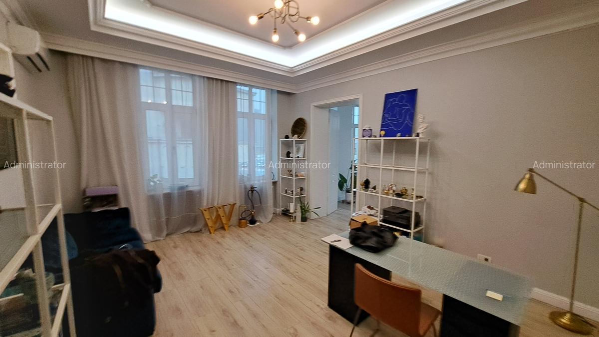 SPATIU BIROU - AMENAJAT LUX - PIATA UNIRII - 13