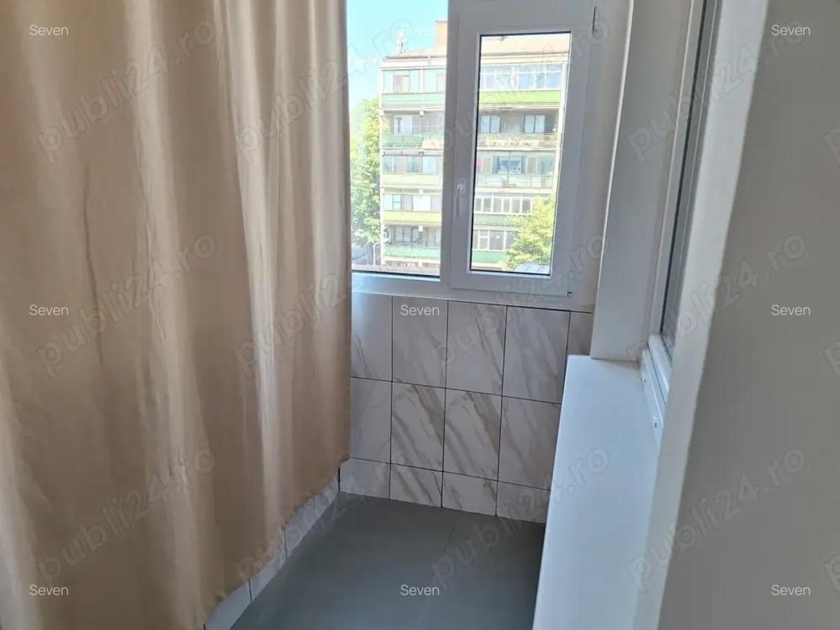 Apartament 2 camere - zona Tomis II - 84.000 euro (Cod E11) - 5