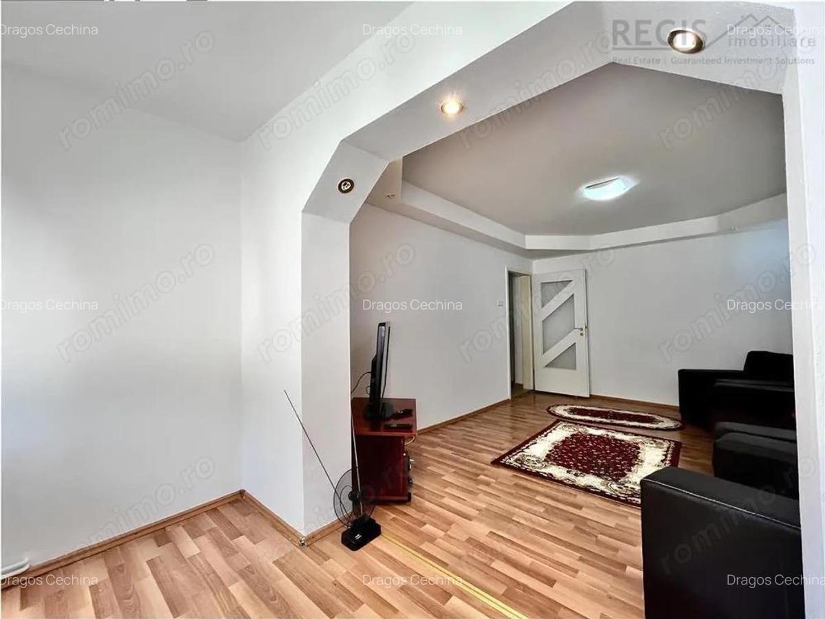 Apartament Decomandat cu 3 Camere si 2 Bai in Racadau - 2