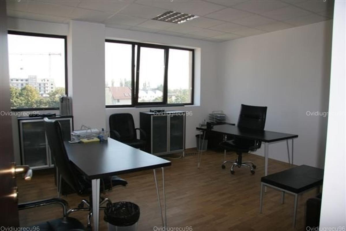 Proprietar inchiriez 180 mp - 1