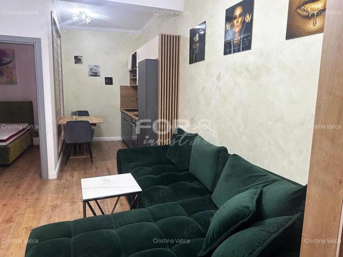 Apartament 3 camere de inchiriat ultracentral Oradea - 1
