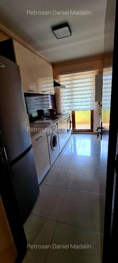 Apartament 2 camere, zona Butoaie - 5