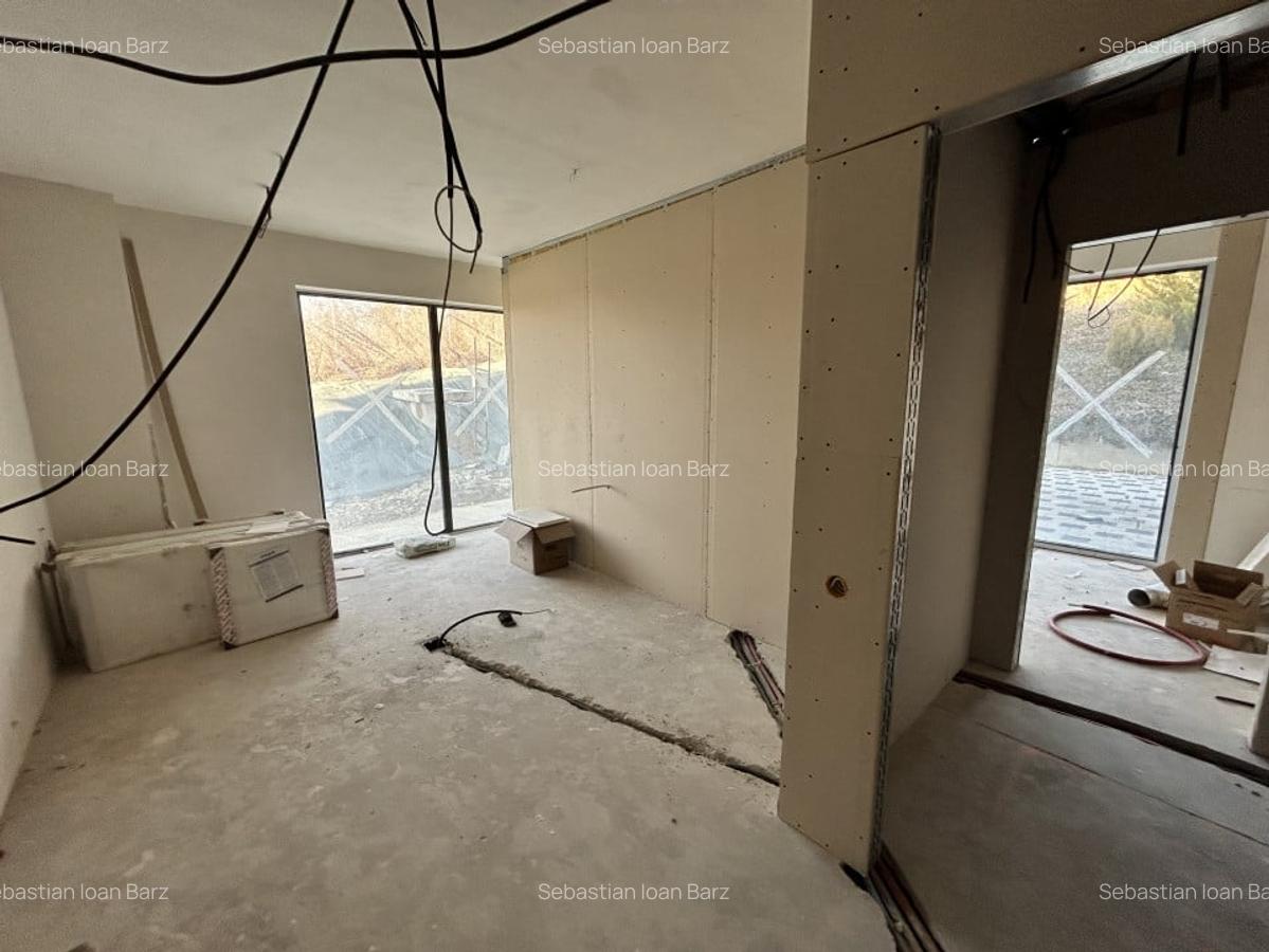 Spațiu comercial, 86 mp în Borhanci - 9