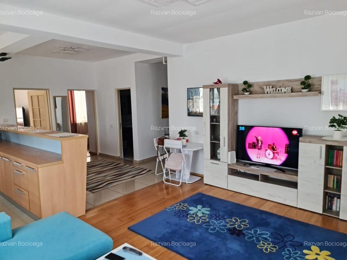 Mamaia-apartament 3 camere vedere lac - 4