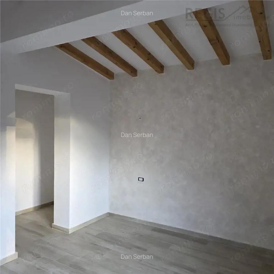Casa de 4 camere , zona Tractorul - 11