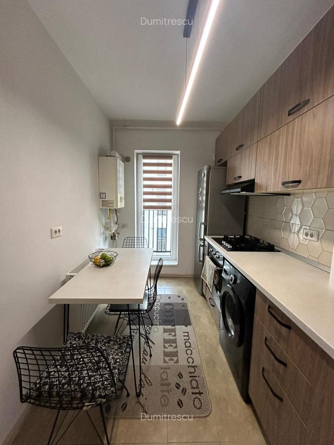Titan 4 Residence Etaj 3 Centrala Parcare Lift Bloc 2018 Caramida 17 Min  Metrou - 9