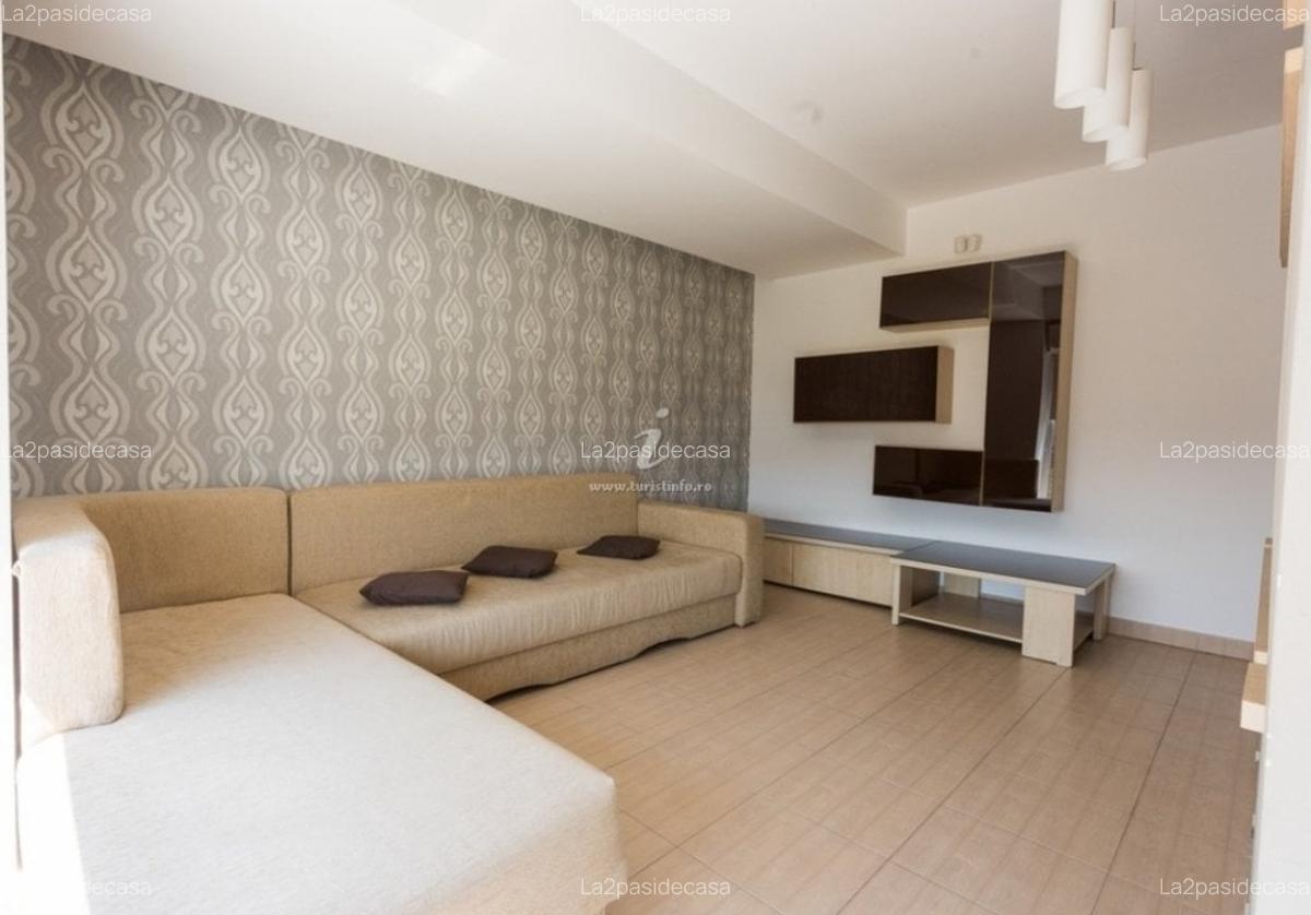 Inchiriere Apartament 2 camere spatios pe malul marii - 6