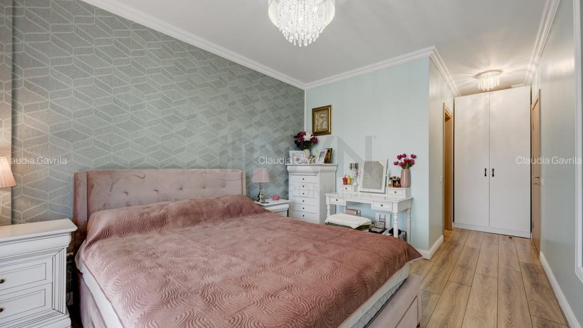 Apartament cu 3 camere semidecomandat în Alba Iulia - 12