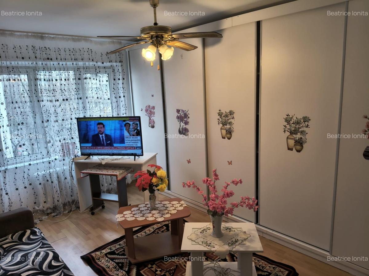 Inchiriere 2 camere separate zona Dristor - Mihai Bravu visavis Kaufland - 1