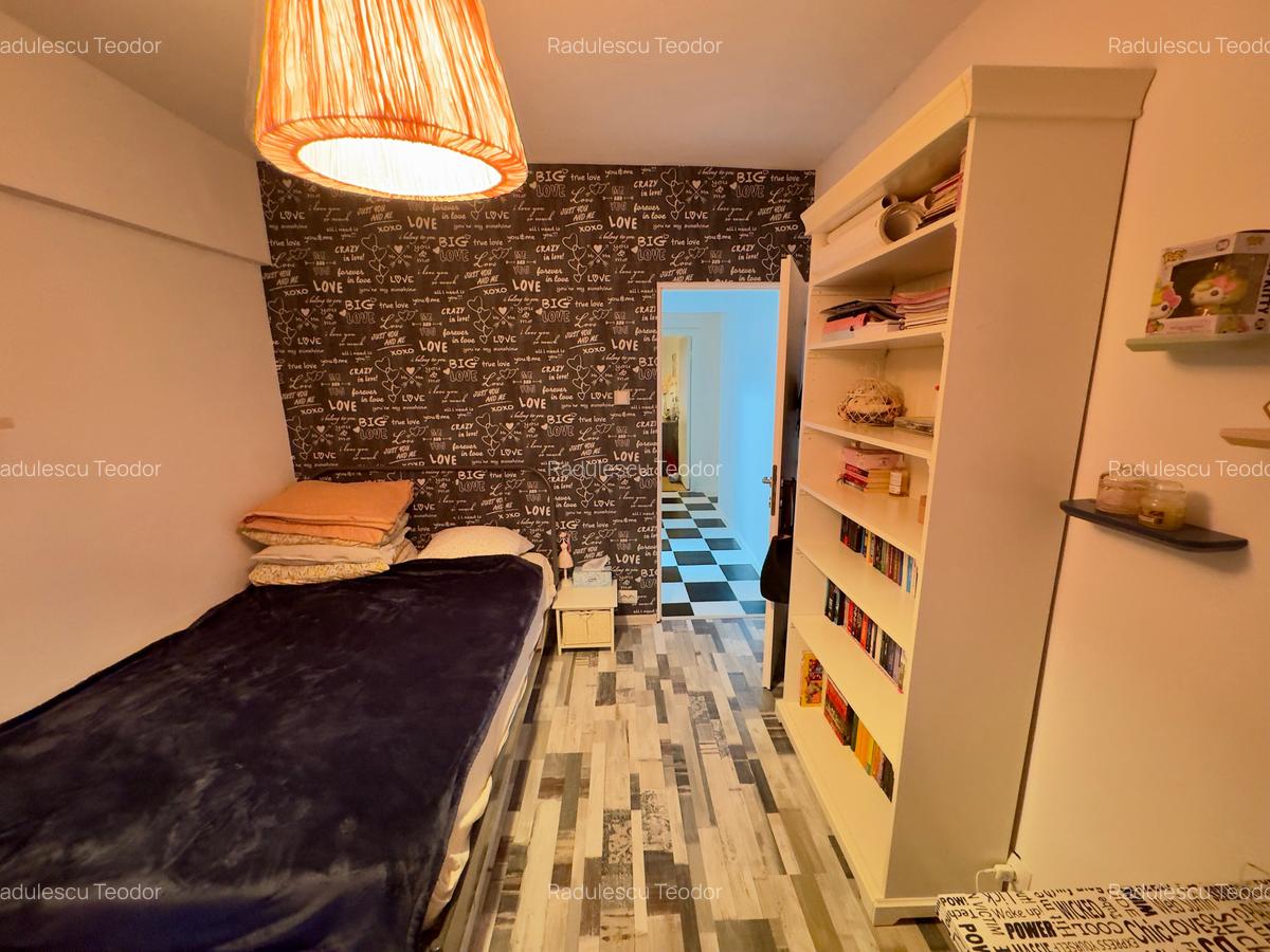 Apartament 4 camere decomandat, Vedere Mixta, Metrou Lujerului, Bloc Anvelopat - 1