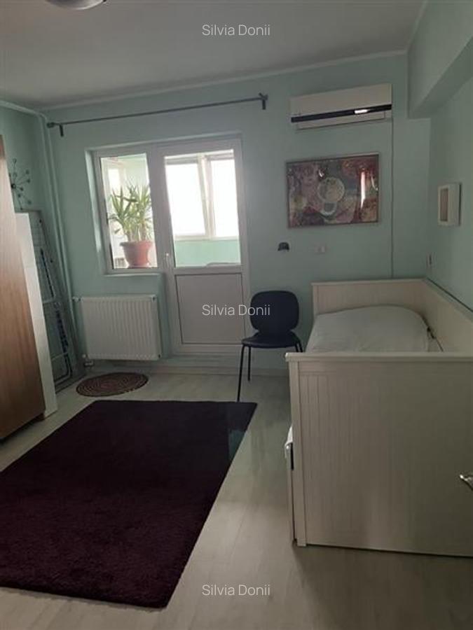 Apartament spatios cu 3 camere - decomandat - Unirii - 6