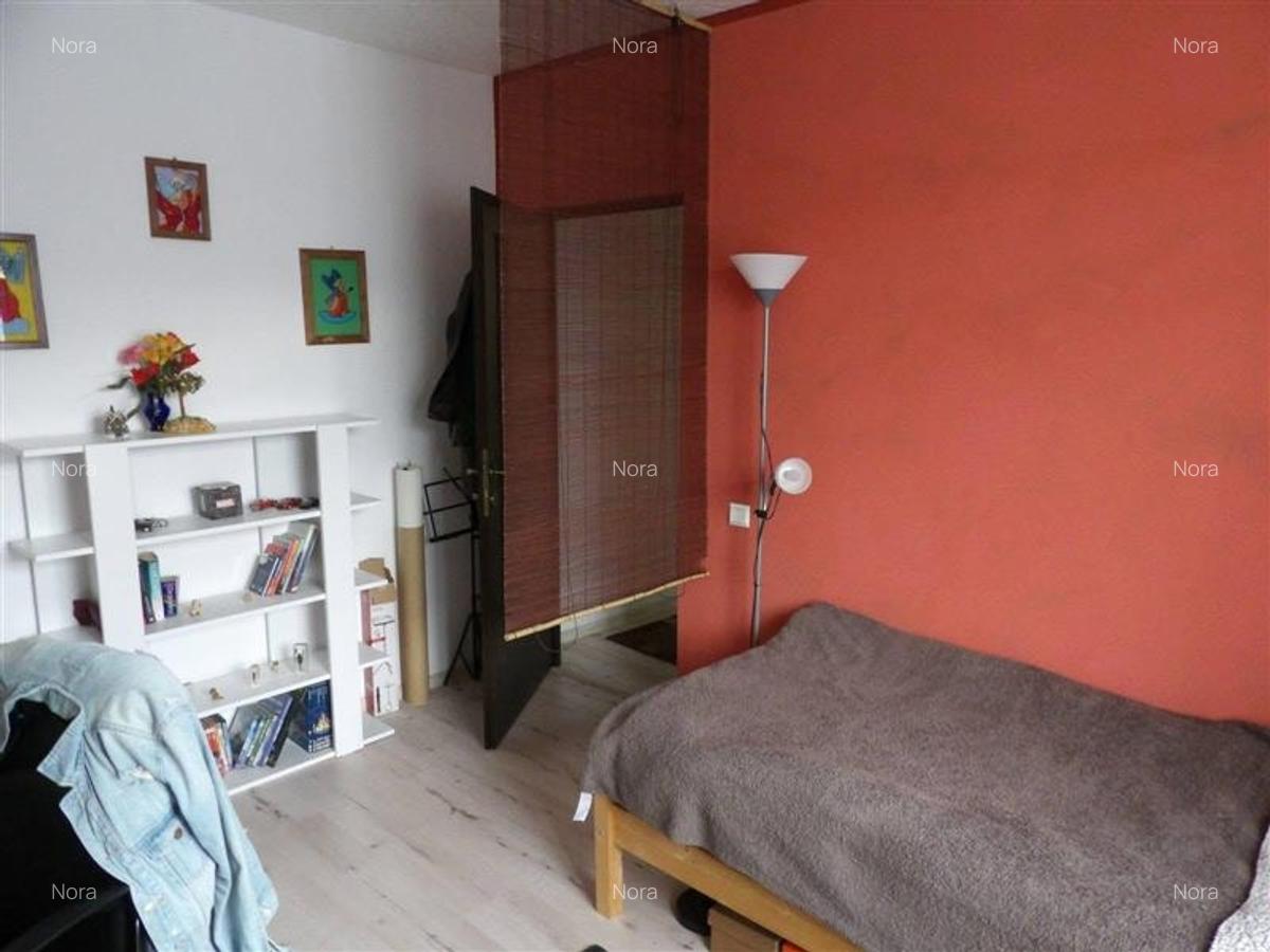 Inchiriere apartament 3 camere Terra in bloc mic - 6