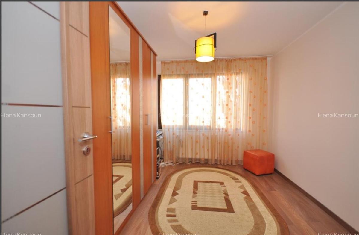 Apartament 3 camere, modern si spatios,parcare, Centrul Civic - 8