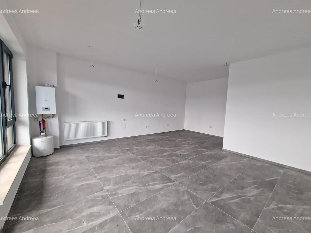 Spațiu comercial, 46 mp în Tractorul - 1