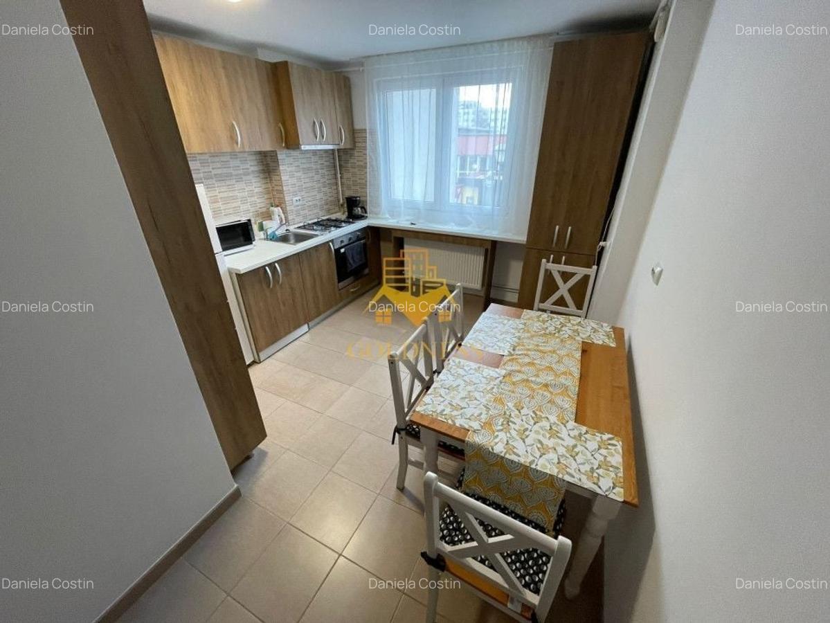 O camera decomandata, Calea Manastur, Parc Calvaria, MOL, Piața Flora - 4