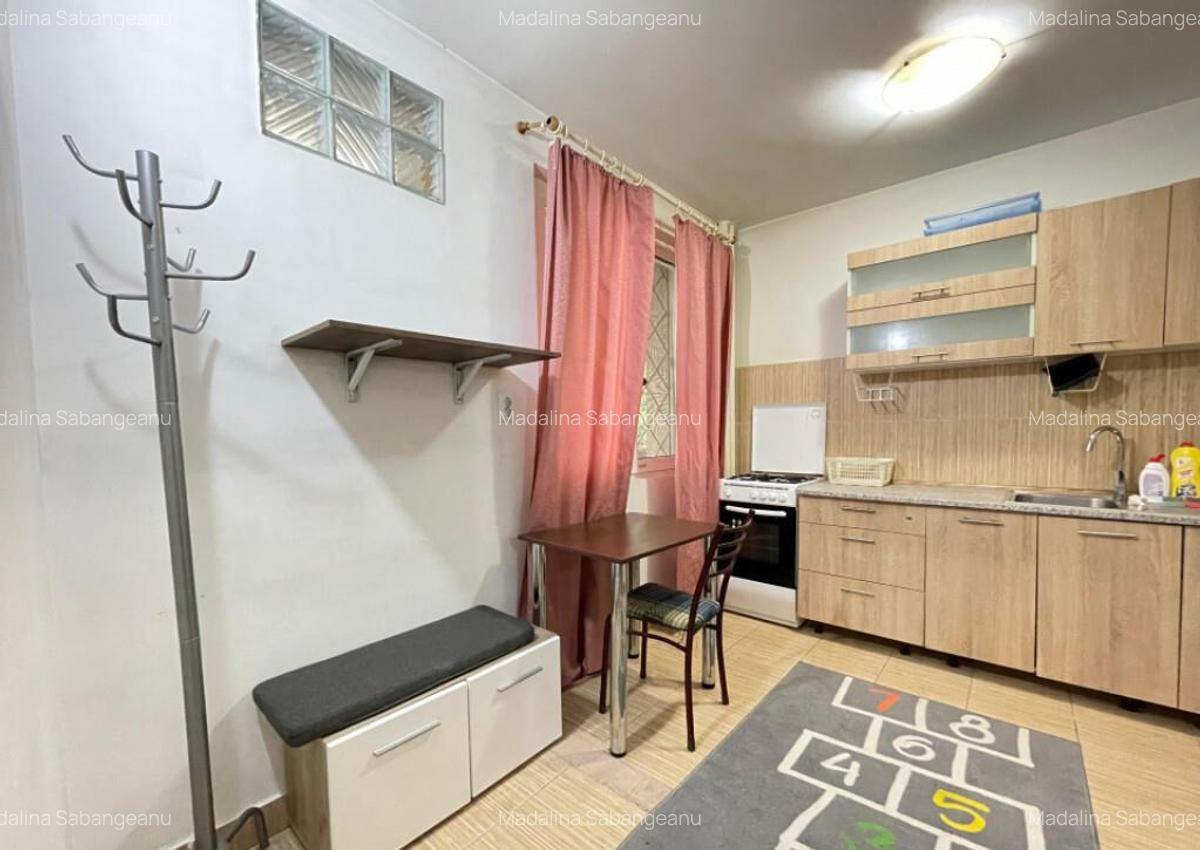 Apartament cu 2 camere - zona Domenii - Bd. Ion Mihalache - 7