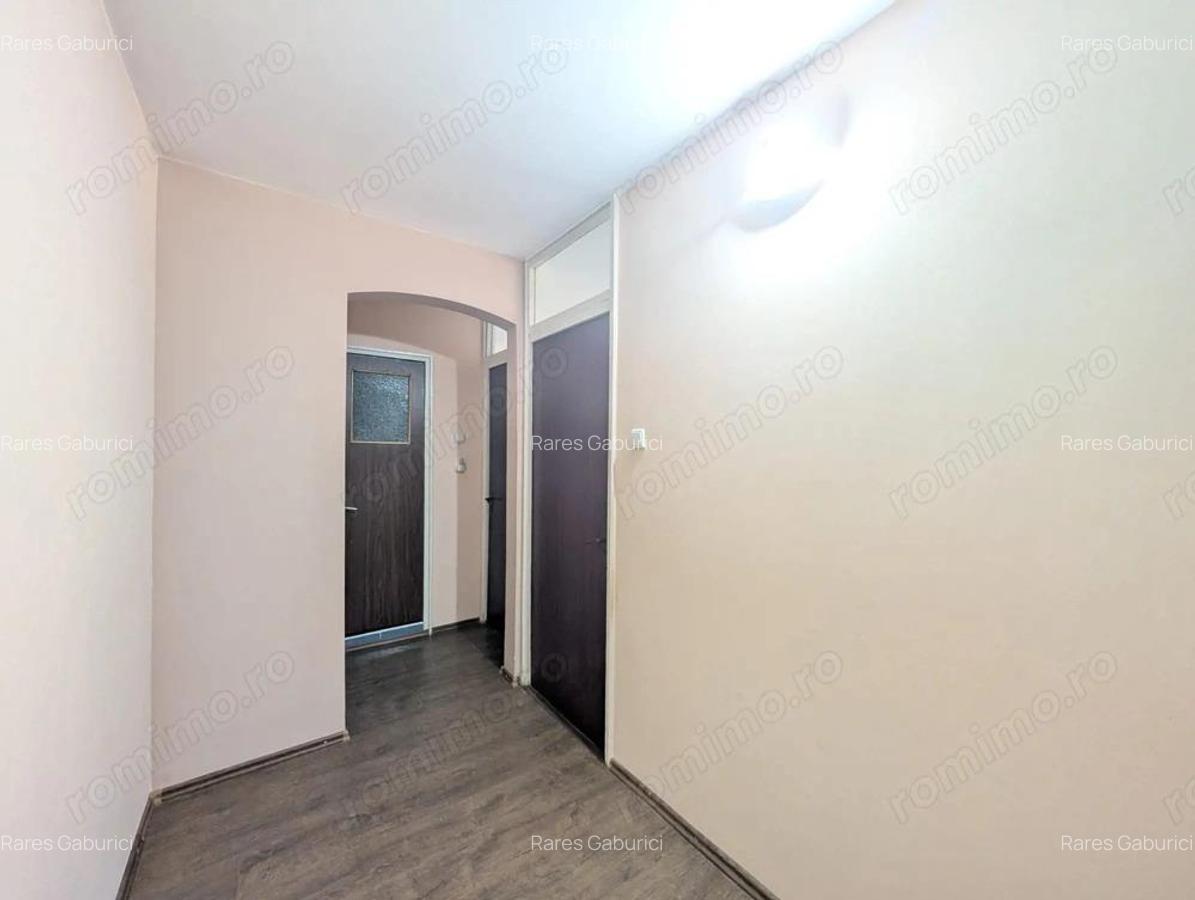Apartament spa?ios de 3 camere Strada ?eli?a nr. 8 Bucuresti - 6