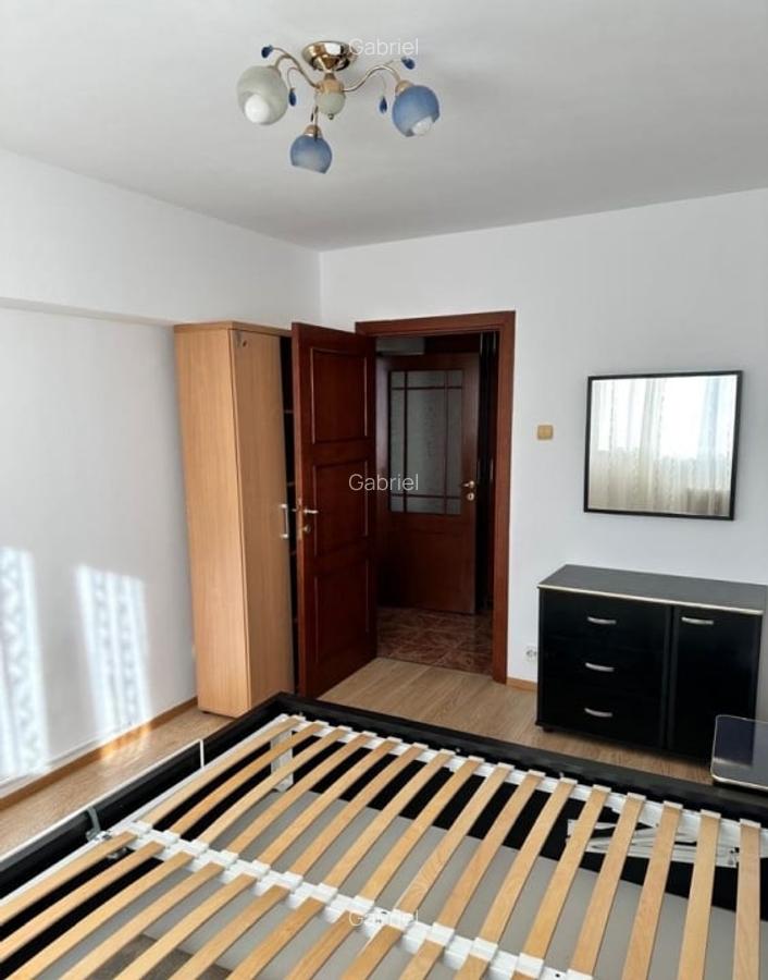 Apartament 2 camere, 55mp, decomandat, metrou, AC, 1 Decembrie 1918 - 2 Apartament 2 camere, 55mp, decomandat, metrou, AC, 1 Decembrie 1918 - 2