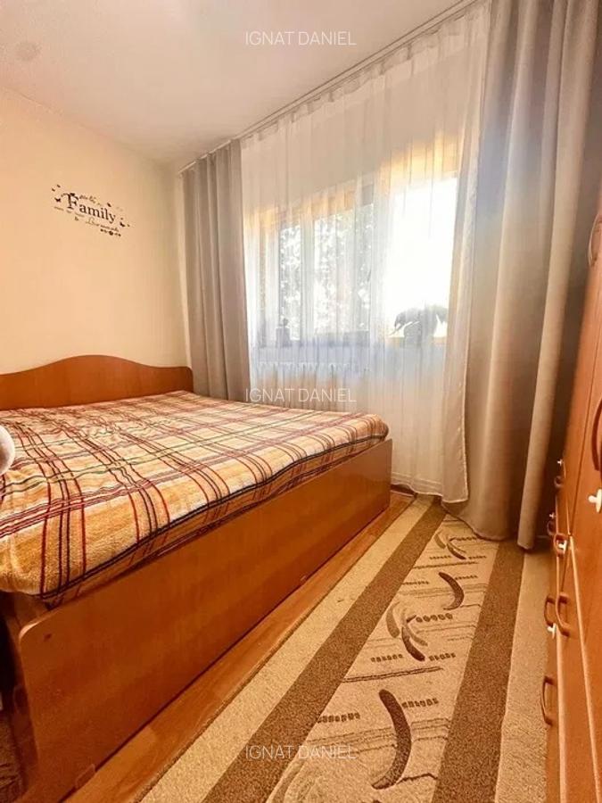 Apartament cu 2 camere decomandat, etajul 2/4, zona Dacia - 3