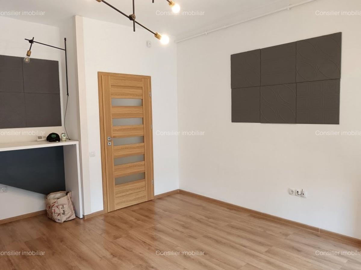 APARTAMENT PRETABIL PENTRU BIROURI -  ZONA PORSCHE ENGINEERING -  3 CAMERE - 3