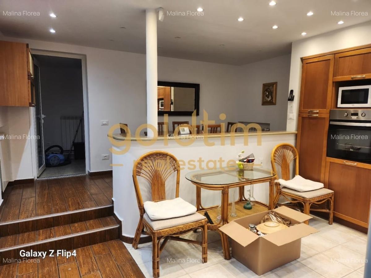 VILA IMPOZANTA P+3 /TEREN 800MP/ VEDERE PANORAMICA ASUPRA ORASULUI/ULTRACENTRAL - 40