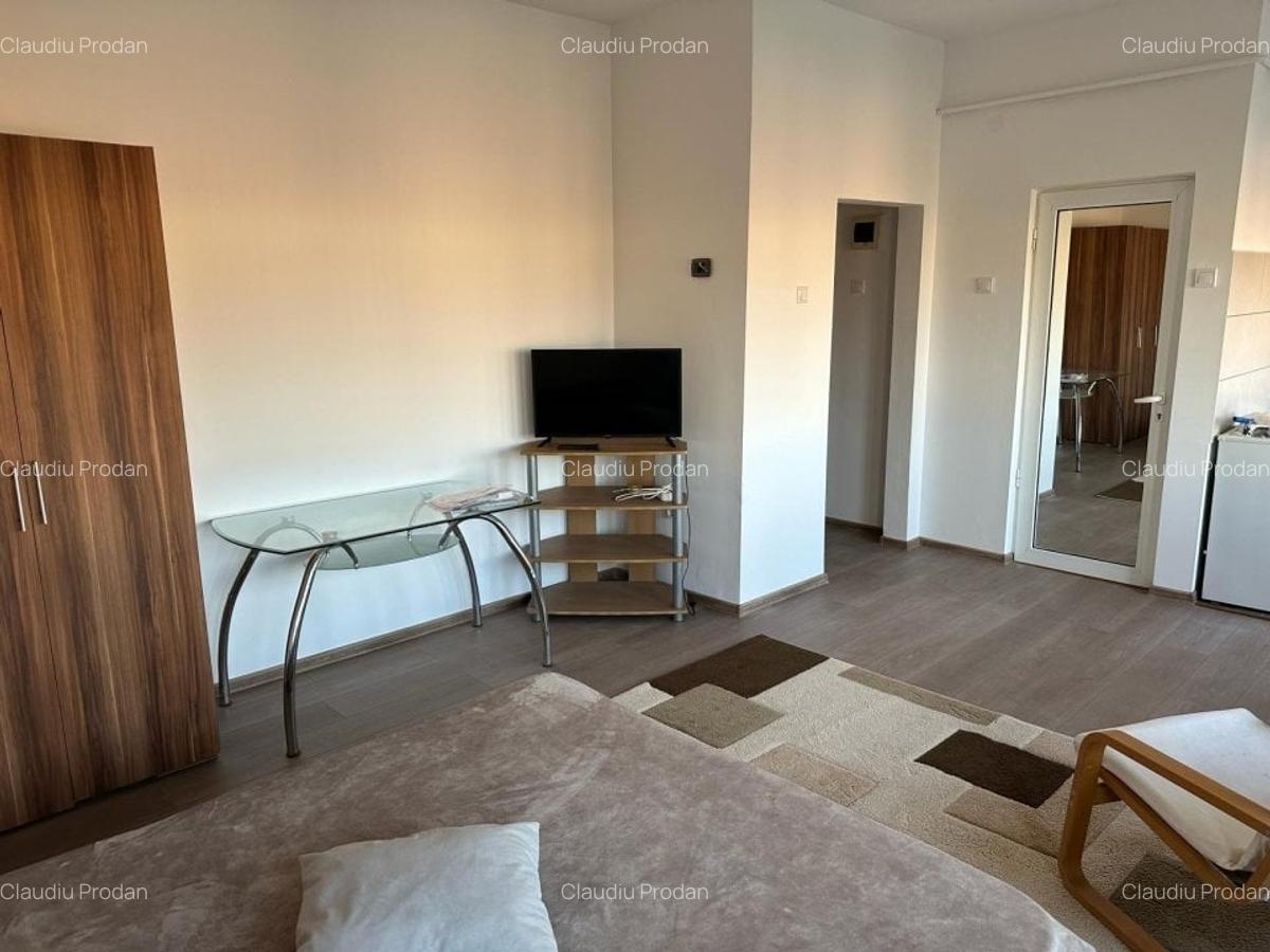 AP 1cam Ultracentral - Mobilat si utilat Complet - 3