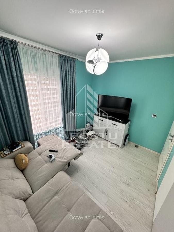 Casa de vanzare moderna, P+E, Dumbravita - 11