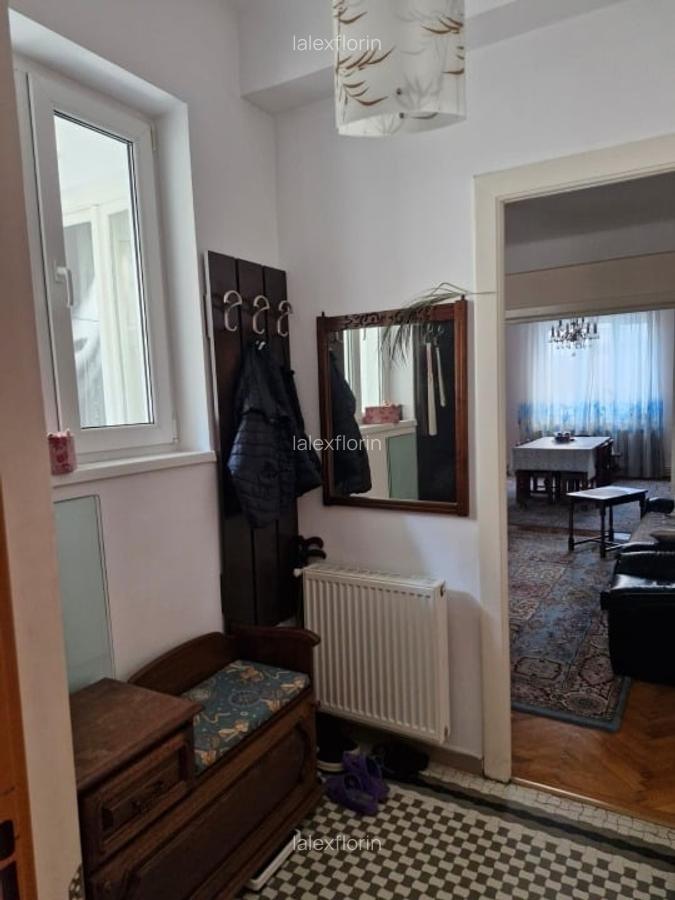 Apartament 3 camere Jean Louis Calderon - Universitate, etaj 2/4, 93mp - 2