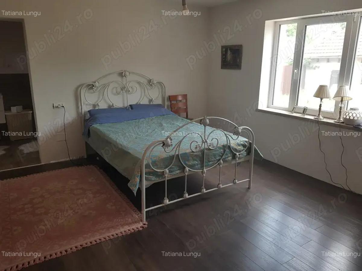 Proprietar vanzare casa 2 nivele renovata linga Stei, 200mp+beci 20m+ sura 90mp+ curte+teren 4 ari - 6