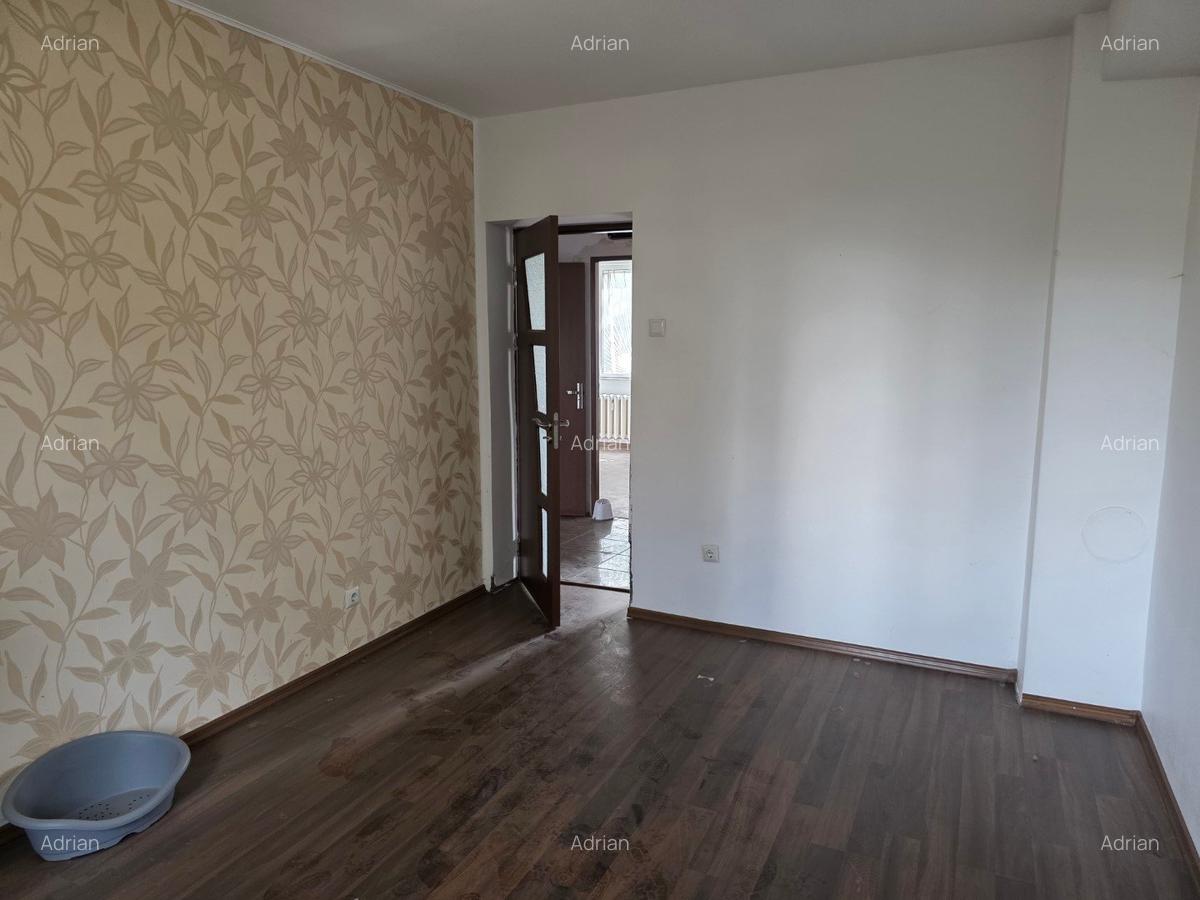 Calea Grivitei, chiar la metrou, bloc stradal, retras din bulevard, - 7