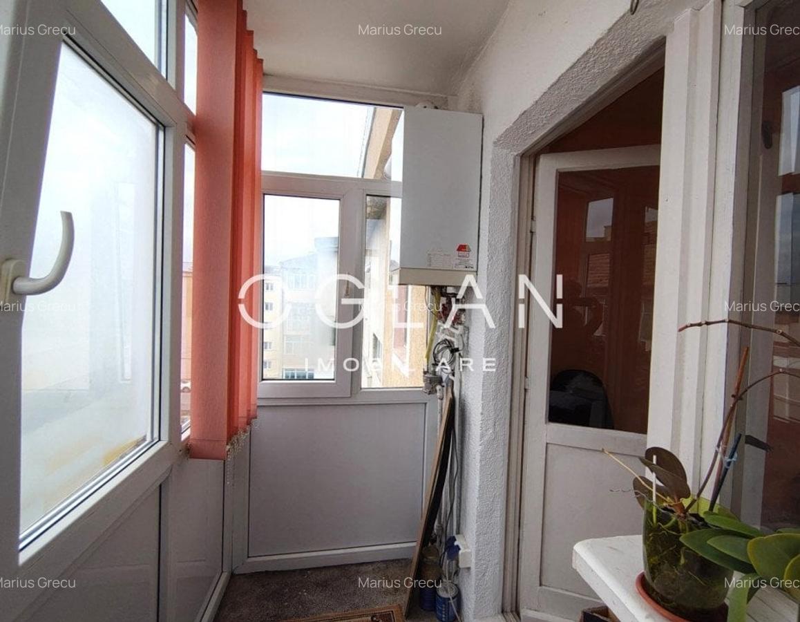Apartament 3 cam, decomandat , Vasile Aaron - 15