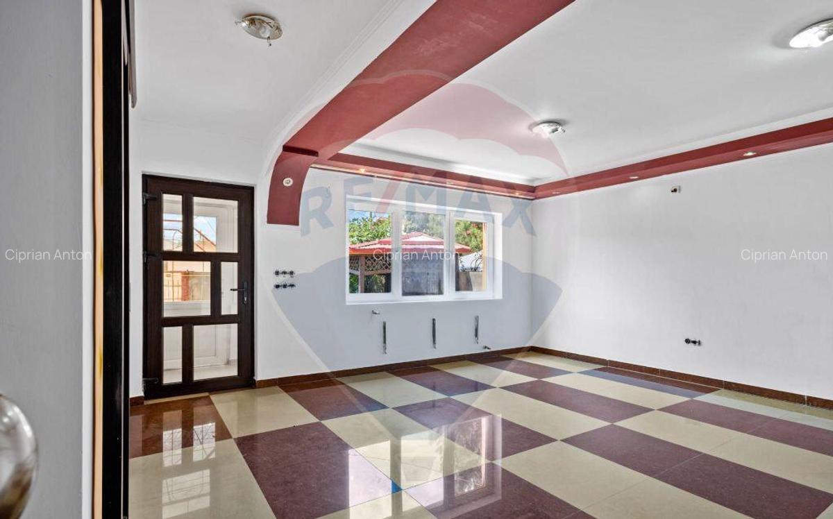 Casa/Vila de vanzare 5 camere 160 mp | Voluntari Central | - 8