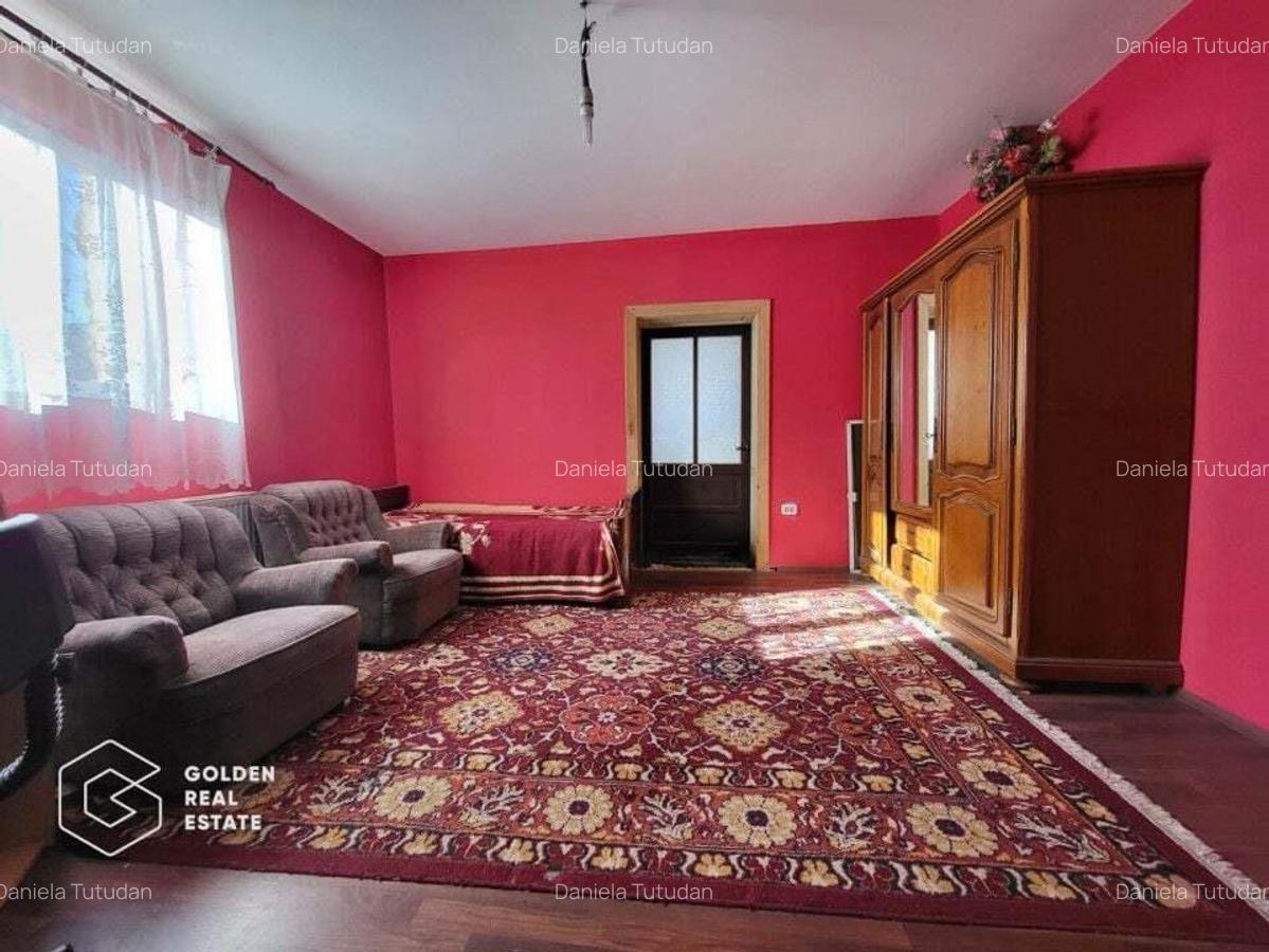 Casa cu teren de 842 mp, oras Lipova - 7