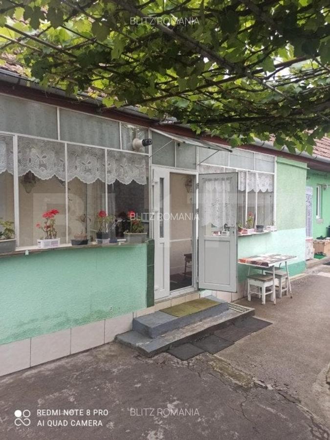 Casa cu 2 camere, 52mp, zona Remetea - 5