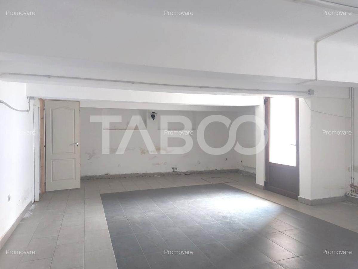 Spatiu de inchiriat 52mp  pretabil after school birou central Cisnadie - 5