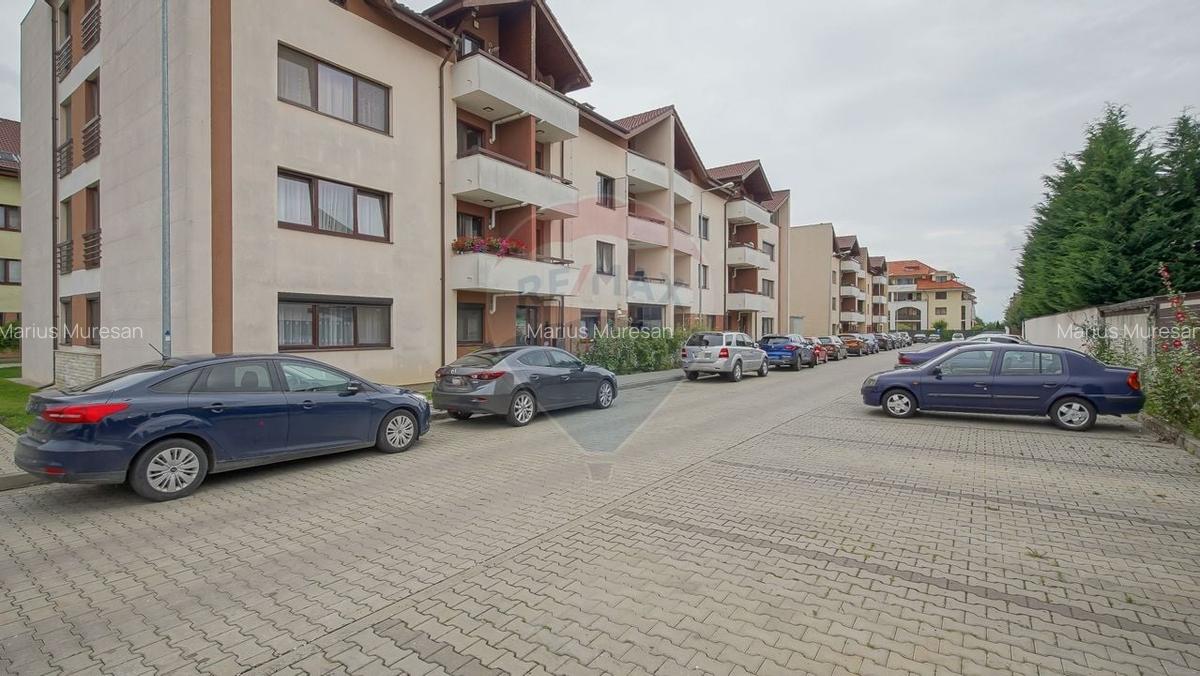 Apartament cu 3 camere de inchiriat in zona Tractorul - 1