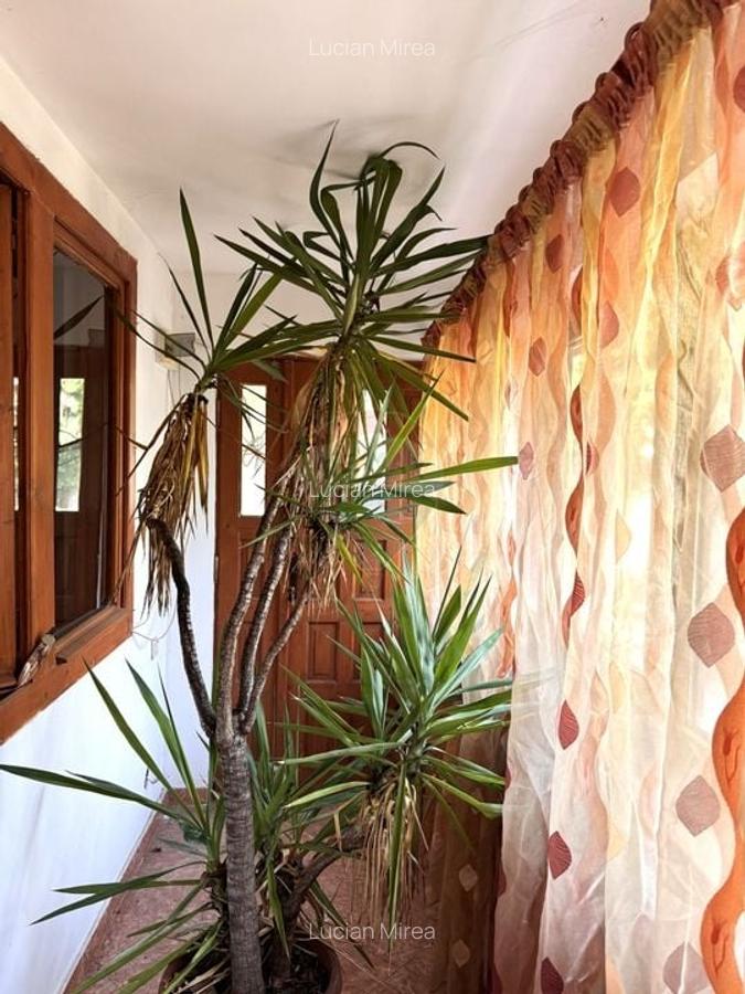 Casa individuala  6 camere de vanzare in Clinceni teren 1000mp - 4