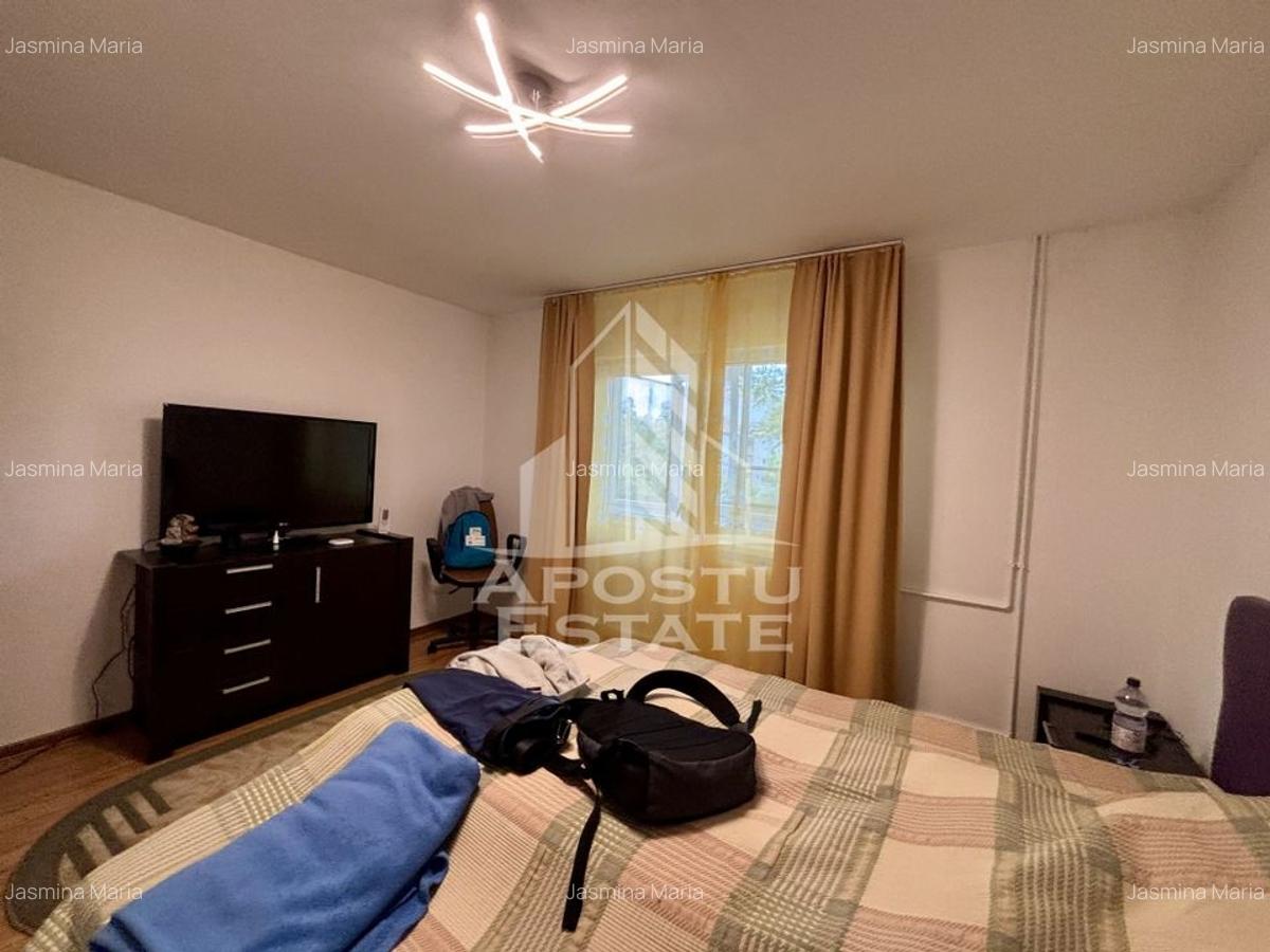 Apartament cu 4 camere, etaj intermediar, centrala, zona Shopping City - 2