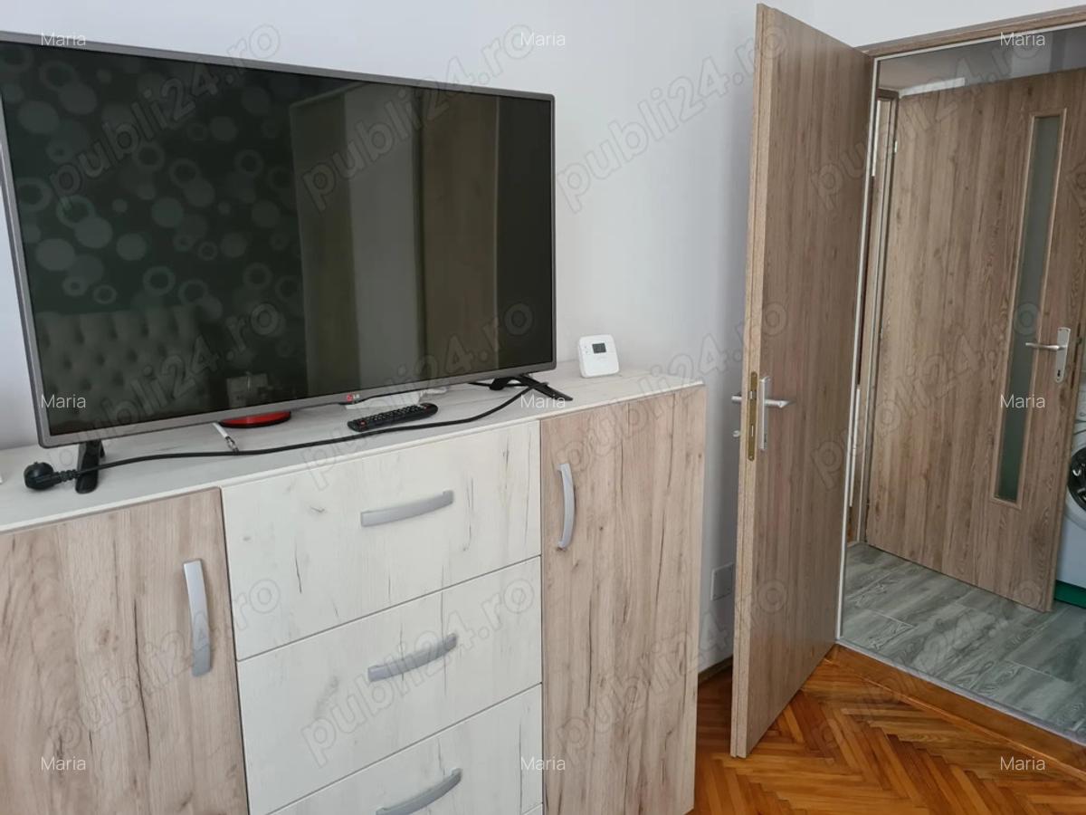Vand apartament Bumbe?ti-Jiu - 7