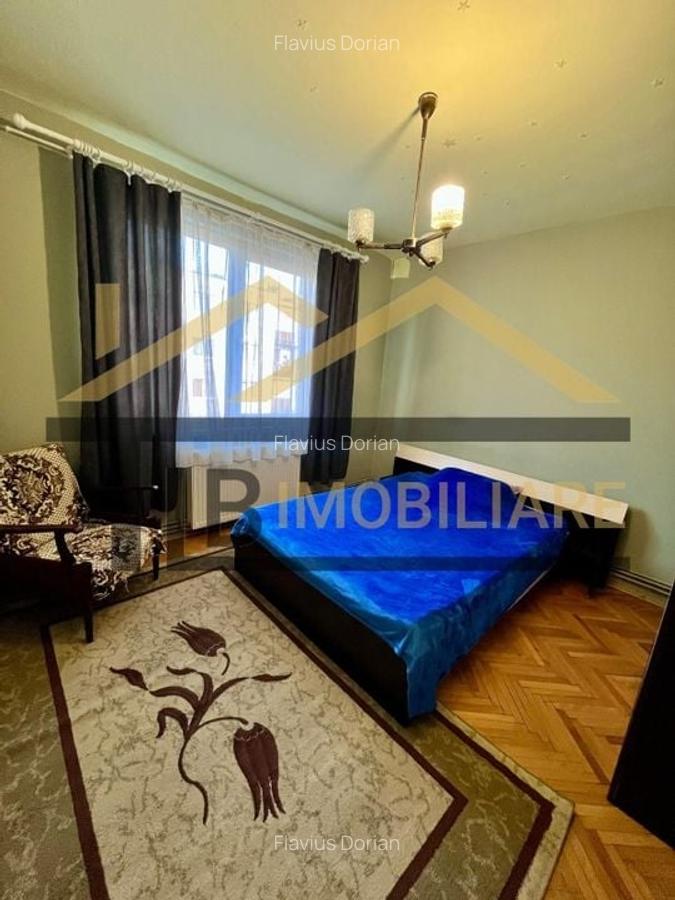 Apartament de 2 camere, decomandat, 60mp, Zona UMF - 3