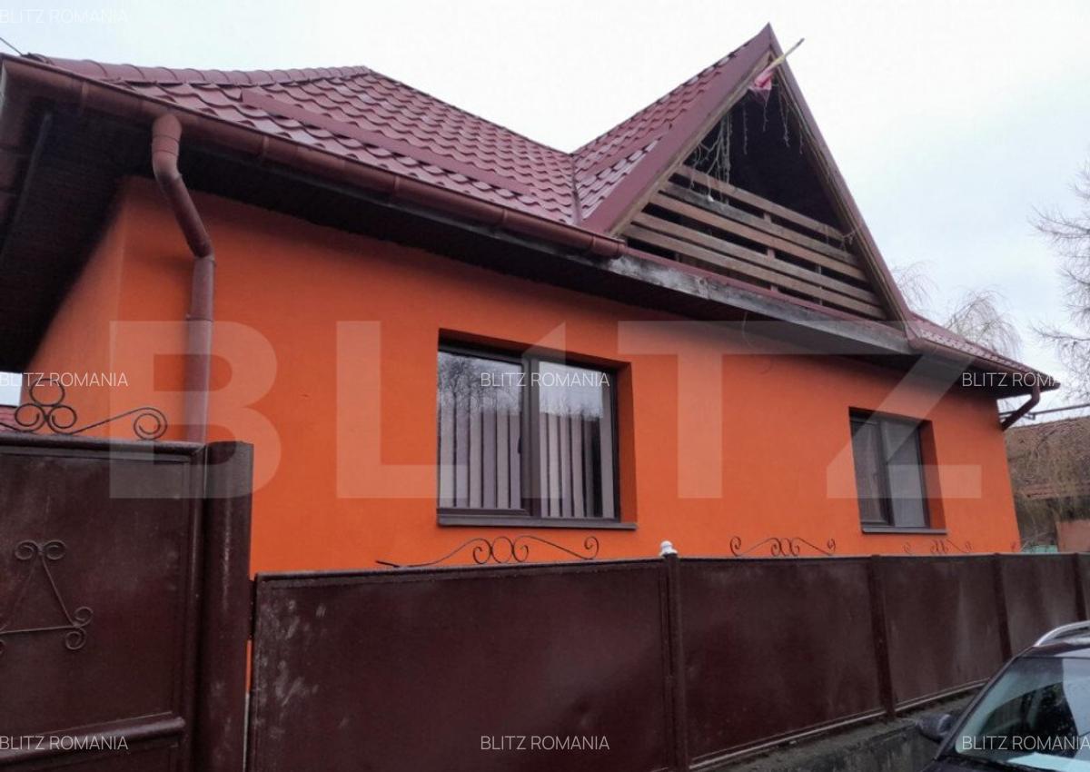 Casa 3 camere SI GRADINA 550mp in vatra satului TARLUNGENI - 1