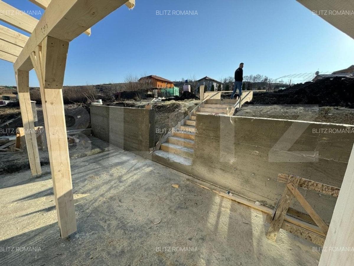 Casa individuala, 4 camere,136mp, teren 700mp, garaj 21mp, intrare Chinteni - 16