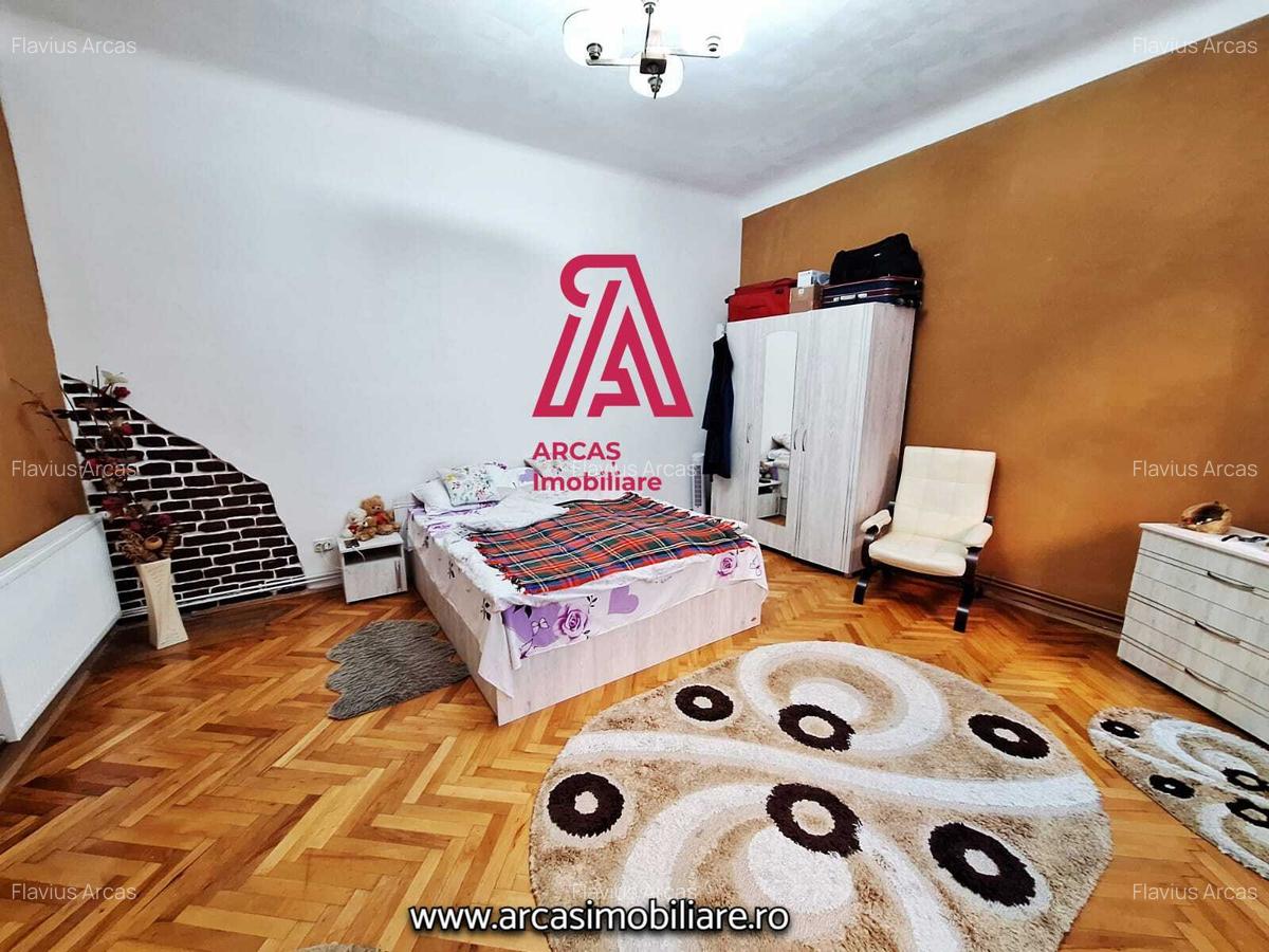 Casa individuala de vanzare cu 3 apartamente-Centrul Istoric Sibiu! - 8 Casa individuala de vanzare cu 3 apartamente-Centrul Istoric Sibiu! - 8