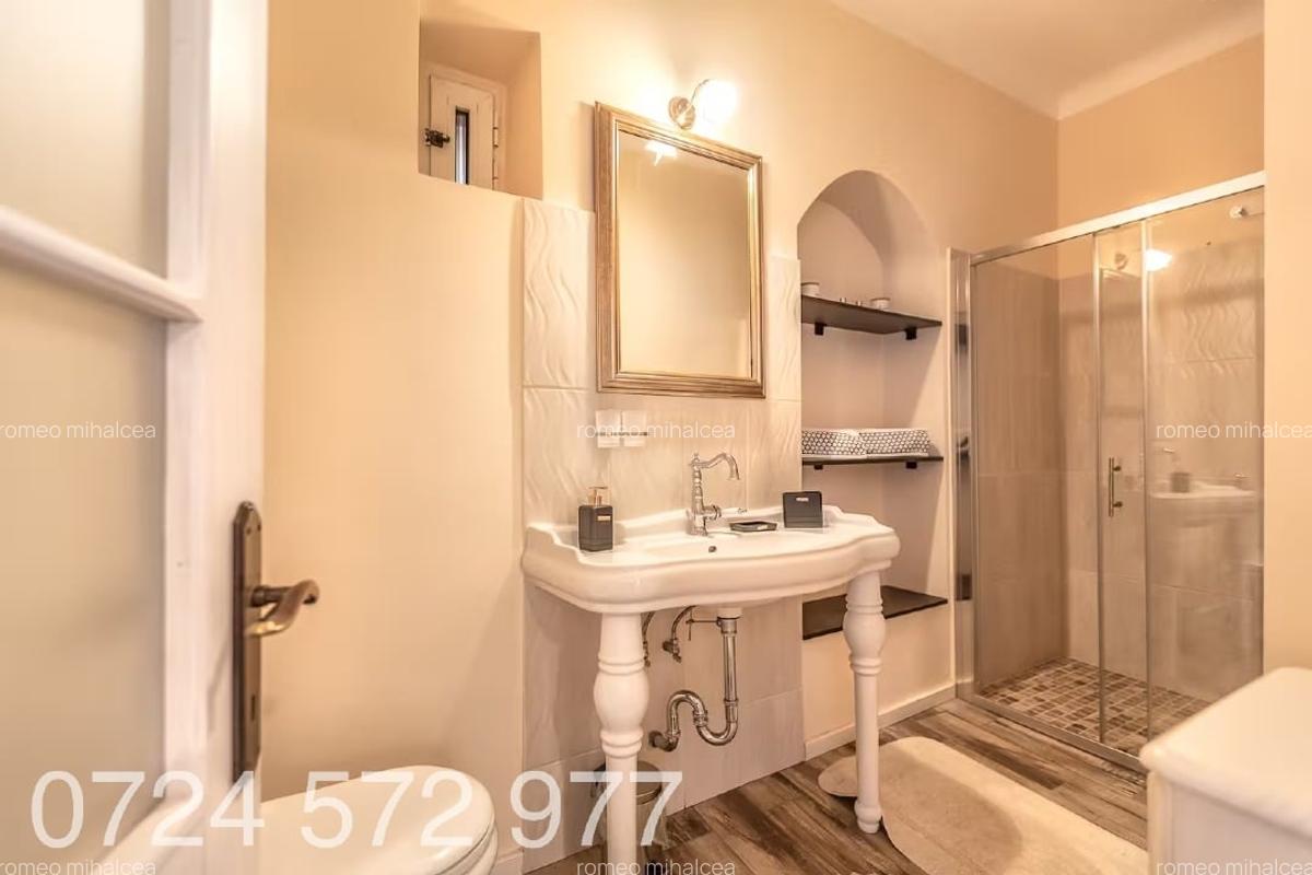Apartament Stylish, centru, castelului, investitie - 12