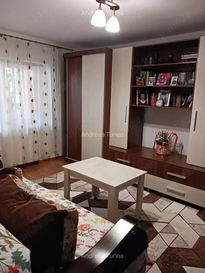 Vand apartament 2 camere sau schimb cu o casa inafara Bra?ovului - 2