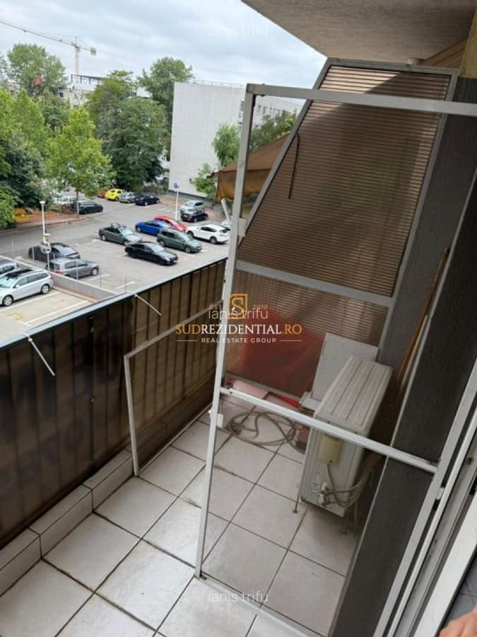 Titan 3 minute metrou bloc nou parcare - 12